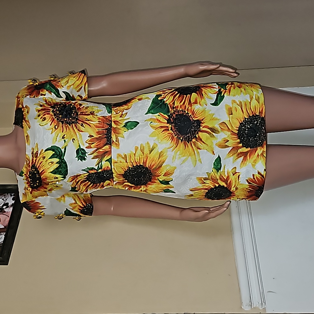 Sunflower dress!
